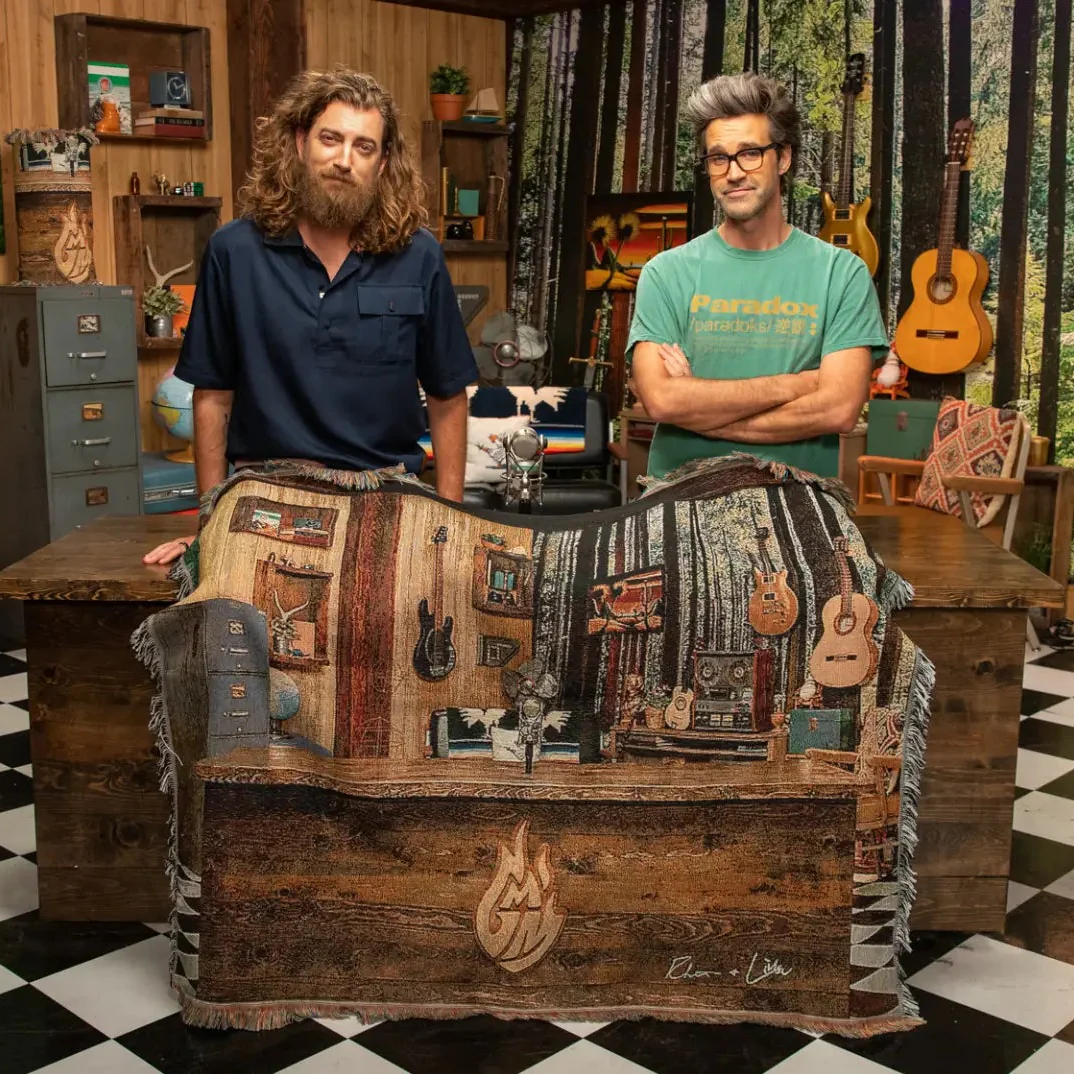 GMM Woven Blanket - Image 3